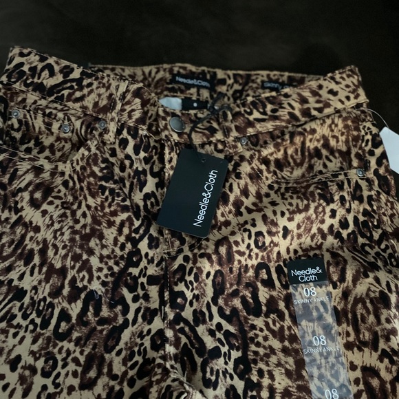 Pants - Picture 7 of 10